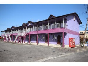 エスコーポ外観写真