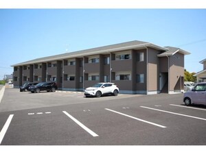 スリーライン中津外観写真