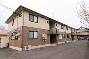 ローレルハイム外観写真