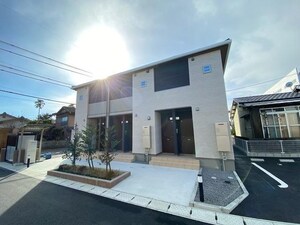 ラーク森II外観写真