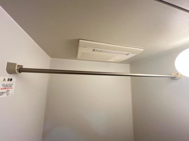 物件内観写真15　(浴室乾燥機)