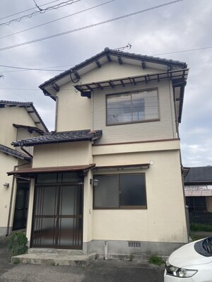 新貝貸家外観写真