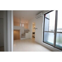 福岡市営地下鉄空港線 東比恵駅 2階建 築10年の外観写真