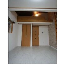 西鉄貝塚線 名島駅 2階建 築19年の外観写真