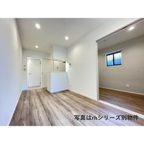 鹿児島本線 千早駅 3階建 新築の外観写真