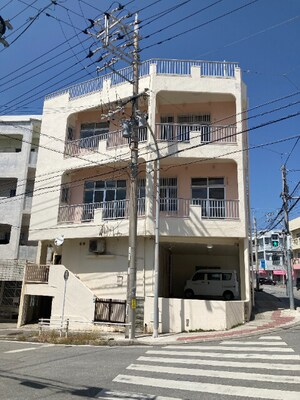 宇栄原貸間3Ｆ外観写真