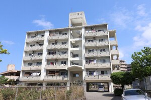 マンション筆山外観写真