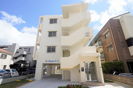 Ａｑｕａｐｉａ天久（アクアピアアメク）外観写真