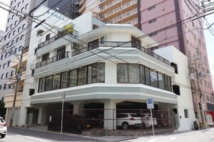 東恩納ビル外観写真