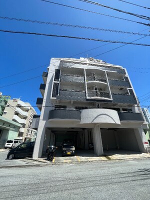 高良運送マンション外観写真