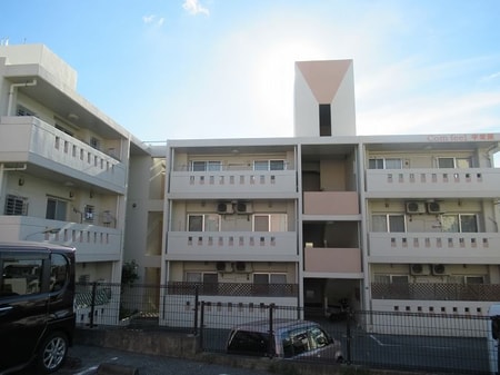 Ｃｏｍｆｅｅｌ宇栄原外観写真