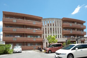 コモド　アロッジオ外観写真