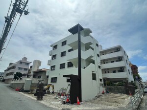 カーサ　ファミリア外観写真