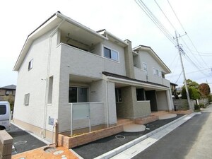 カーサ・エスクランⅡ外観写真