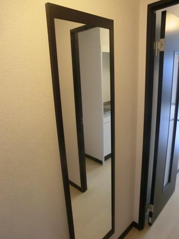 玄関(別部屋参照)