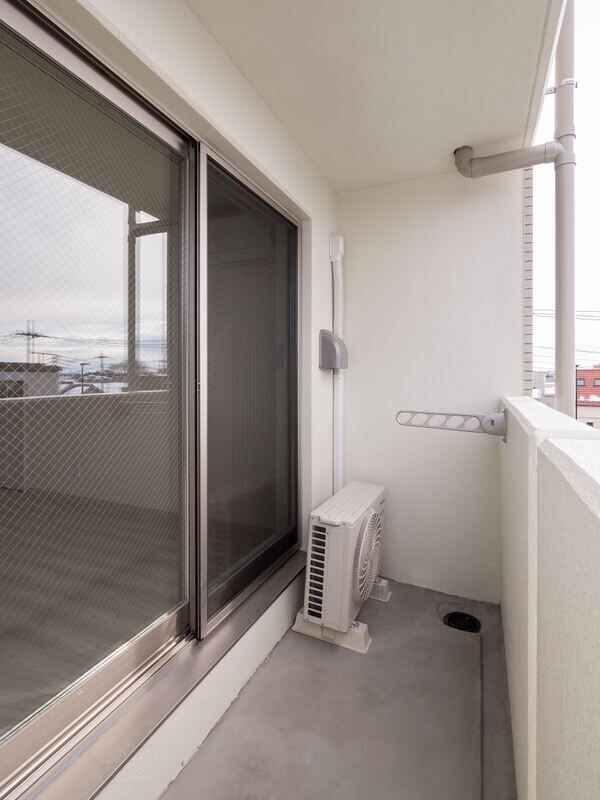 物件内観写真8　(※別号室参考写真)