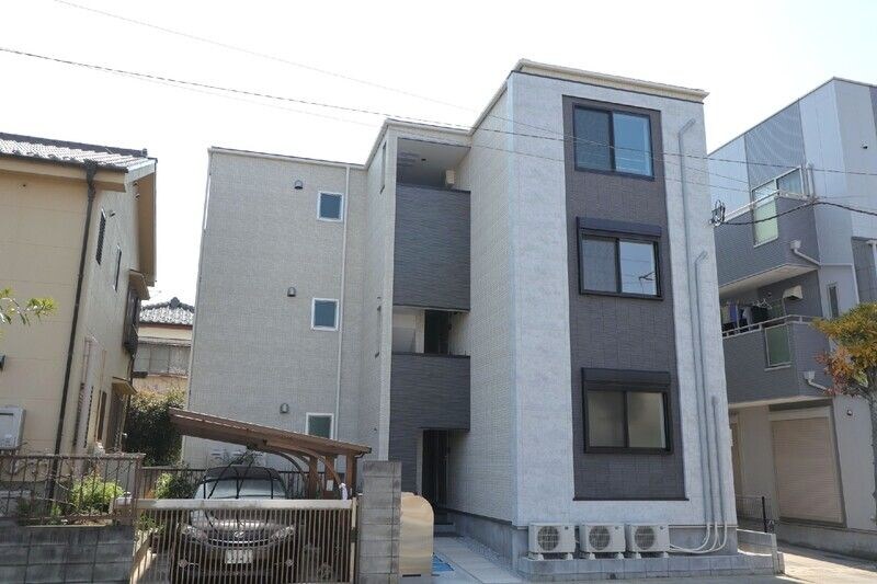 ビンカーサの物件外観写真