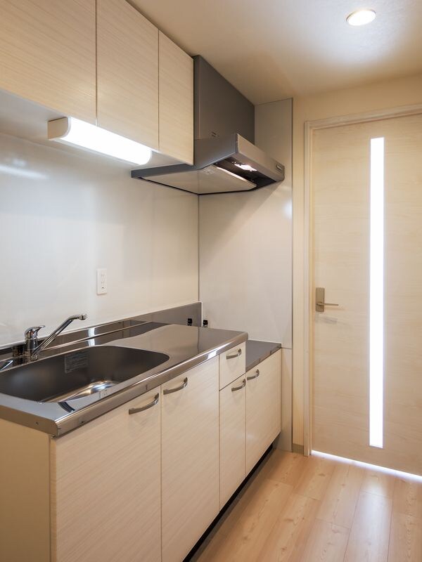 物件内観写真5　(※別号室参考写真)