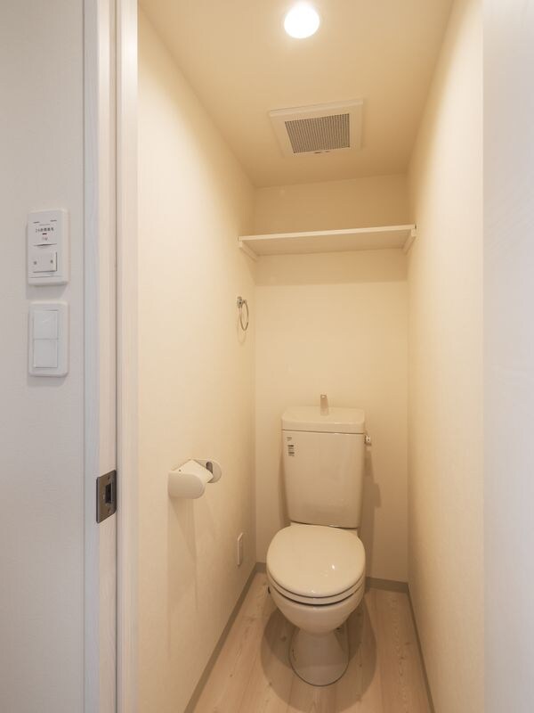 物件内観写真7　(※別号室参考写真)