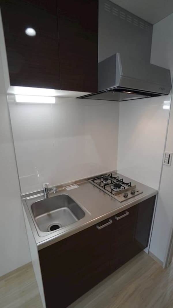 キッチン(同物件、別部屋写真参照)