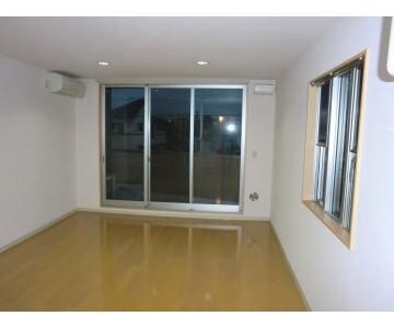 物件内観写真3　(別部屋参考写真となります)