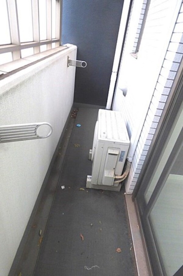 バルコニー(別部屋参考写真となります)