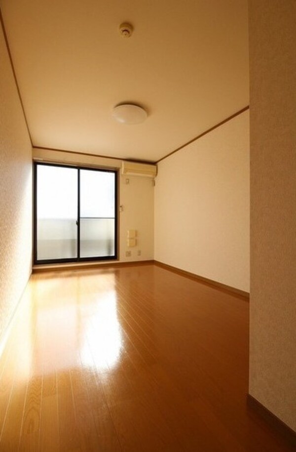 寝室(別部屋参照写真)
