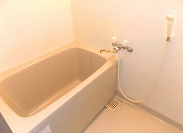 浴室(※別部屋参考写真)