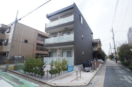リブリKNA外観写真