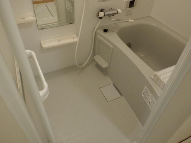 物件内観写真6　(※同建物　別部屋参照)