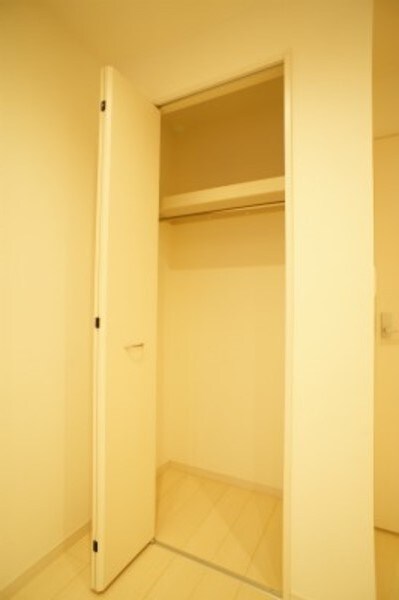 物件内観写真5　(別部屋参考写真となります)