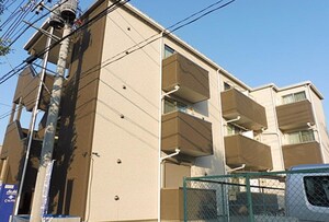 ロイヤルパイン土呂外観写真
