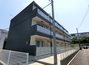 リブリスカイズリミット外観写真