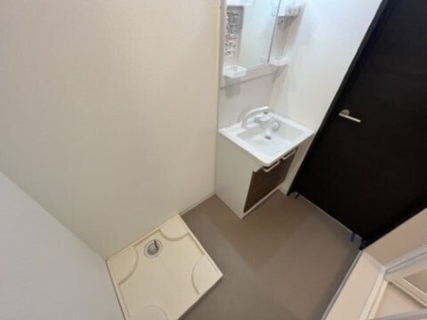 独立洗面台