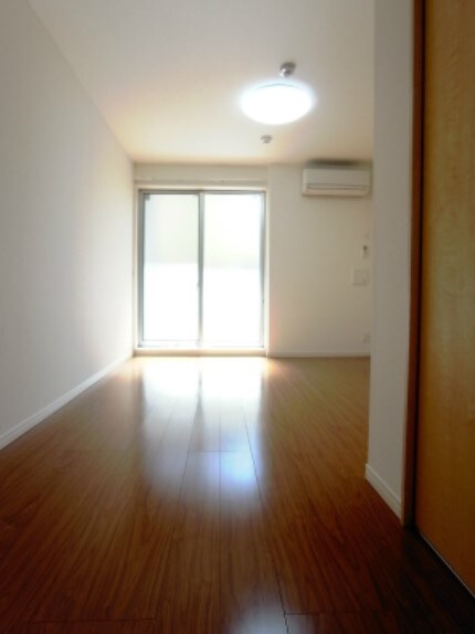 物件内観写真9　(別部屋参照)