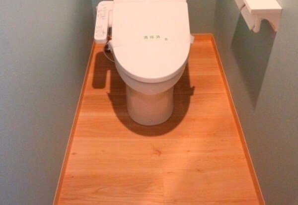 トイレ(※同建物別部屋　参考画像)