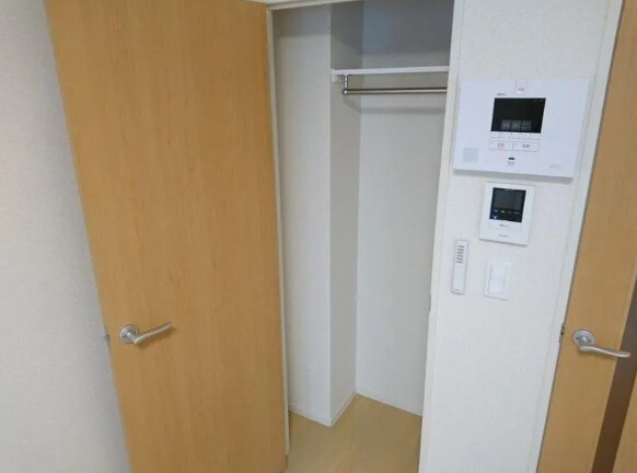 物件内観写真4　(別部屋参照写真)