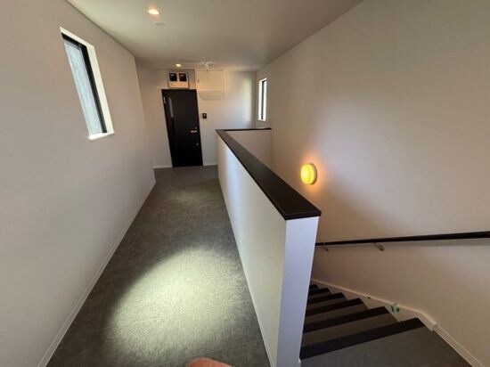 物件外観写真2　(別部屋参考写真となります)