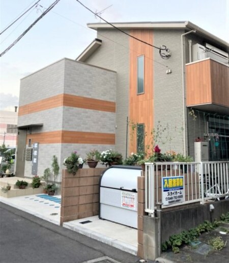 ラフィーネ蓮田外観写真