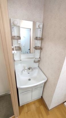 物件内観写真4　(※同建物別部屋参考写真)