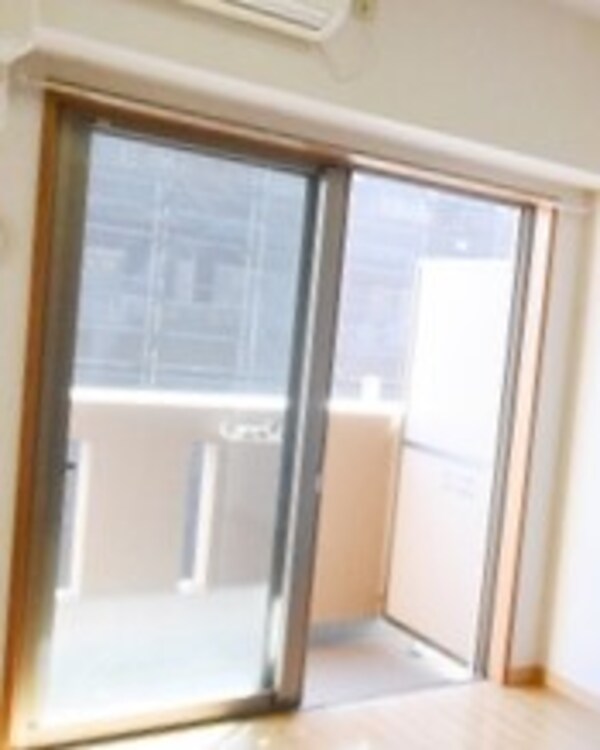 バルコニー(※同建物別部屋)