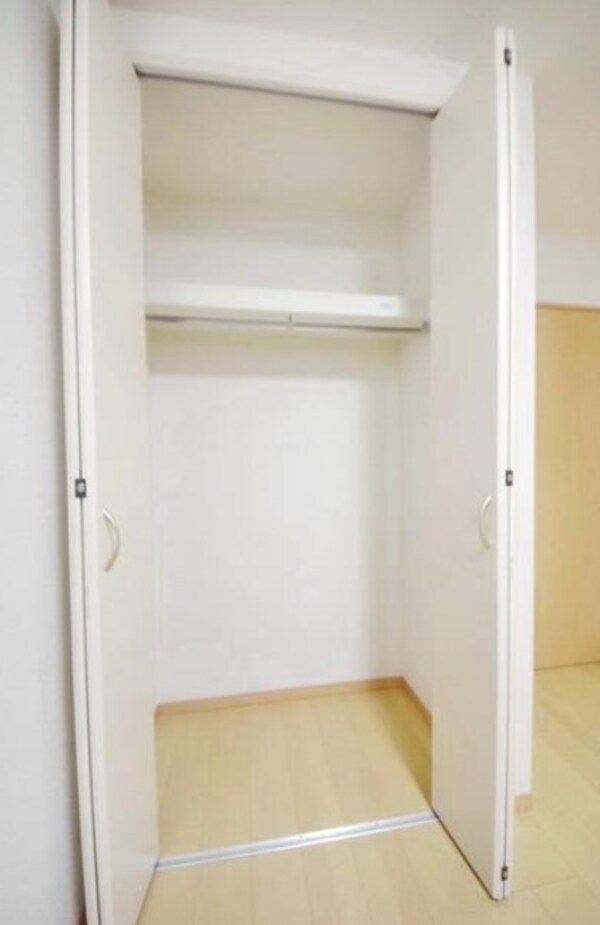 収納(同建物別号室イメージ写真です。)