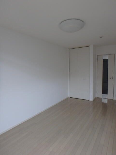 物件内観写真11　(別部屋参考写真となります)