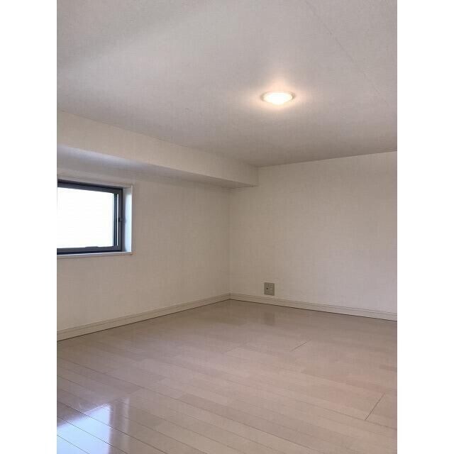 物件内観写真7　(別部屋参照)