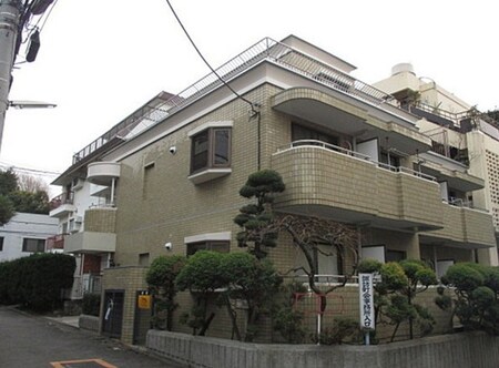三翔諏訪の森ハイツ外観写真