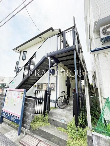 サニーハイツ上高田外観写真