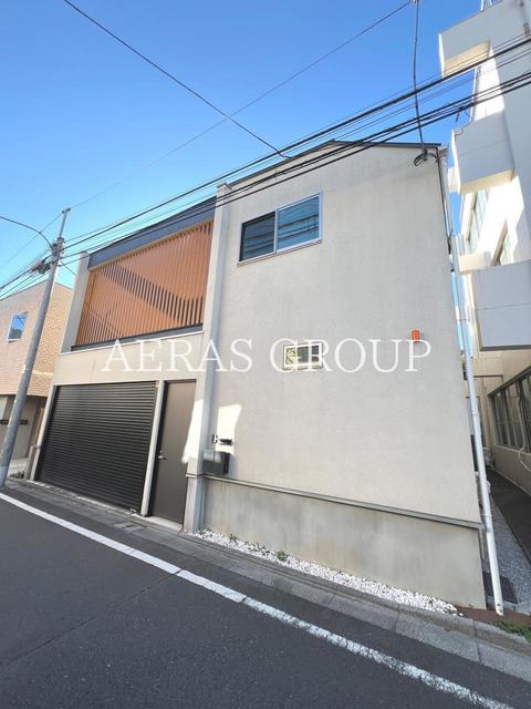 東京都新宿区下落合2丁目戸建