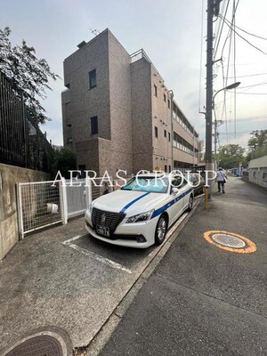 ウェンゲン落合外観写真