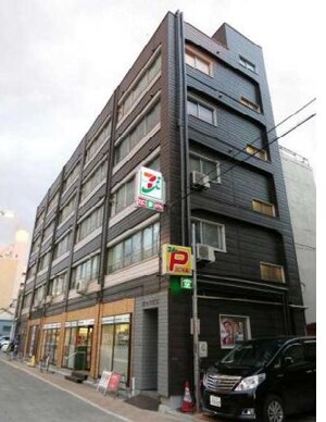 寿々川ビル外観写真