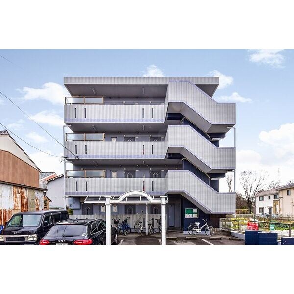 シーズンコート岩塚西 (リバージュ宮塚)の物件外観写真